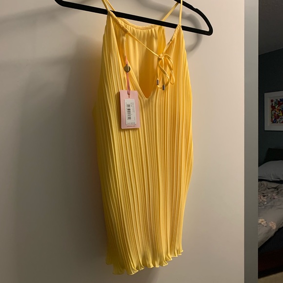 Ted Baker Yellow Pleated Racer Neck Top BNWT size 2 US 4-6 - Picture 6 of 11
